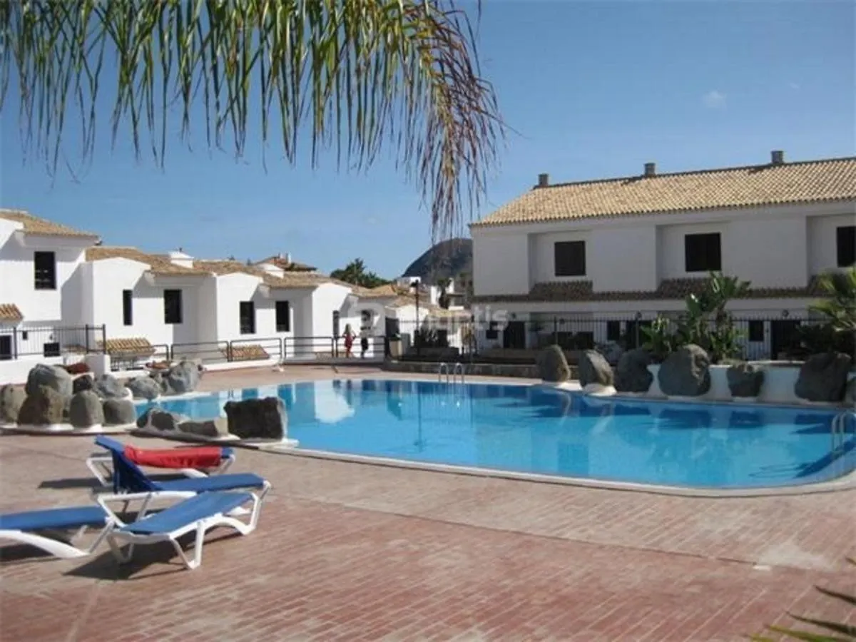 Remarkable 2-Bed House In Chayofa With Pool