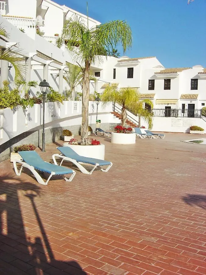 Remarkable 2-Bed House In Chayofa With Pool 0*,  Espanha